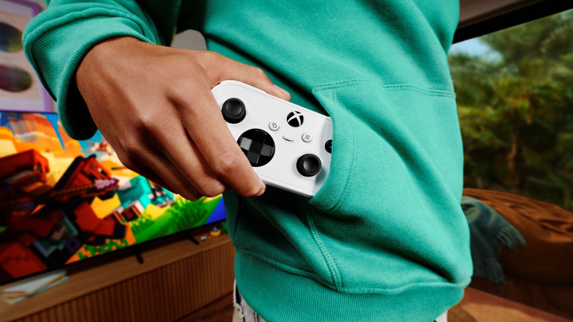 Xbox представила самый компактный контроллер Nano Controller